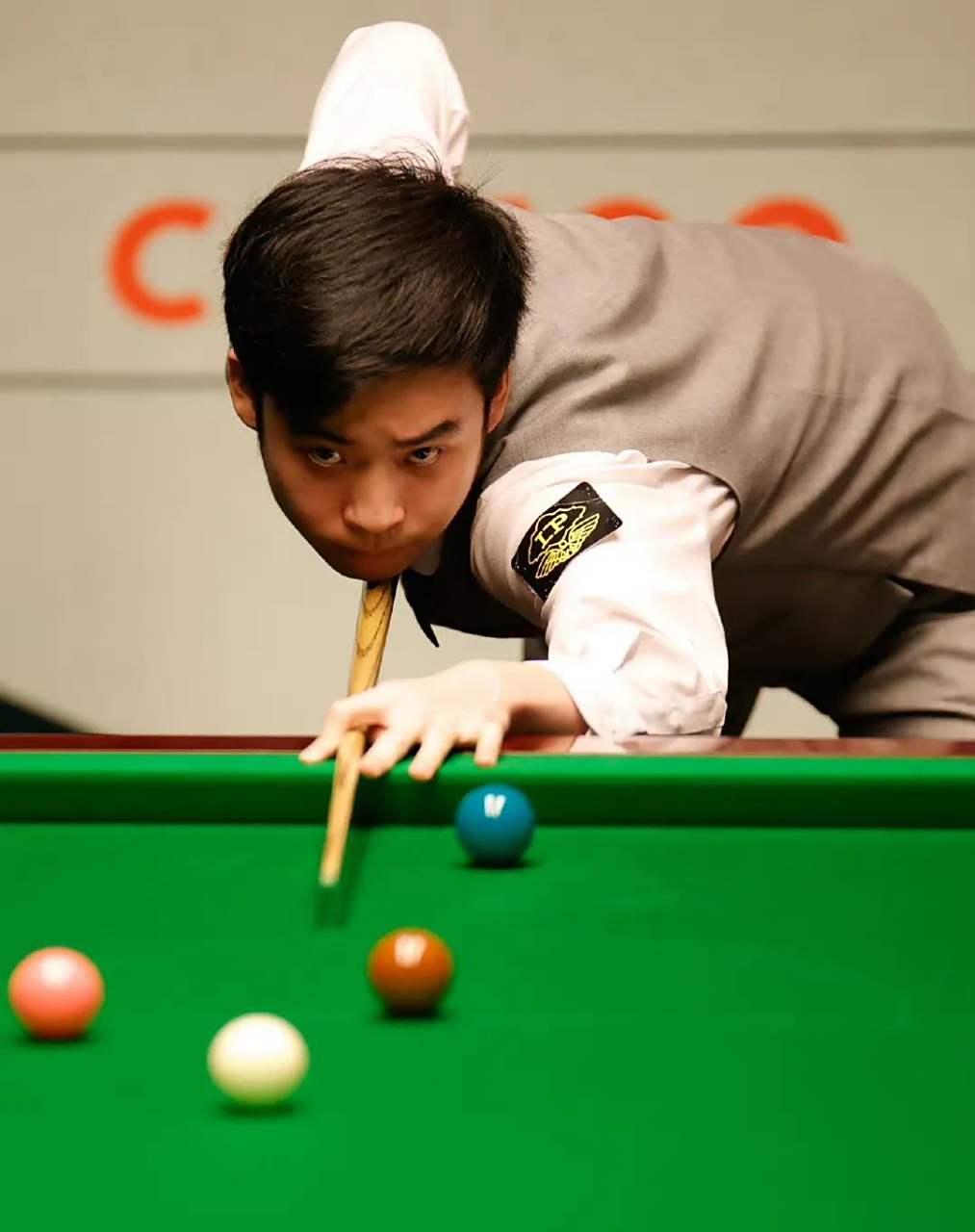 被门将稳稳 被门将稳稳