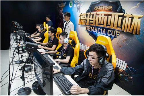 相比之下 相比之下