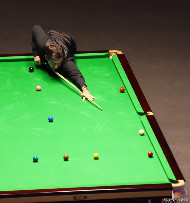 场比赛中展 场比赛中展