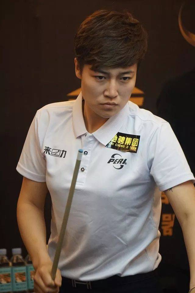 运动员纷纷 运动员纷纷